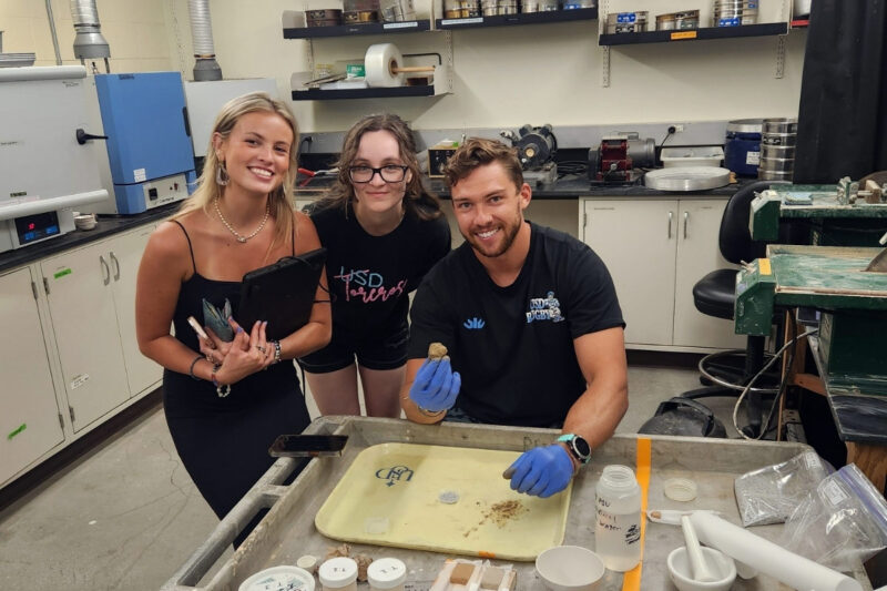 Ocean Discovery Institute Laboratory Classroom